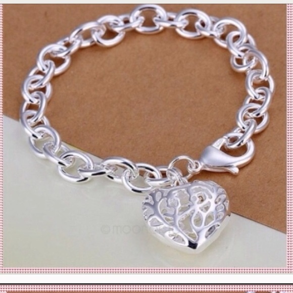 Jewelry - SILVER HEART BRACELET